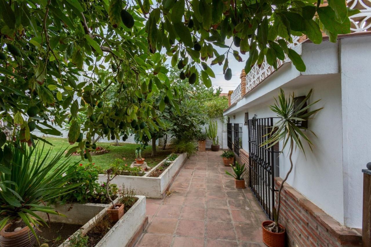 הוילה La Cala Del Moral Bonito Chalet En La Cala Con Gran Jardin Privado מראה חיצוני תמונה